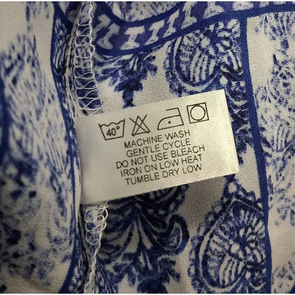 womens 1X plus blouse Violet + Claire Blue White Floral Tassel Tunic - Picture 8 of 8